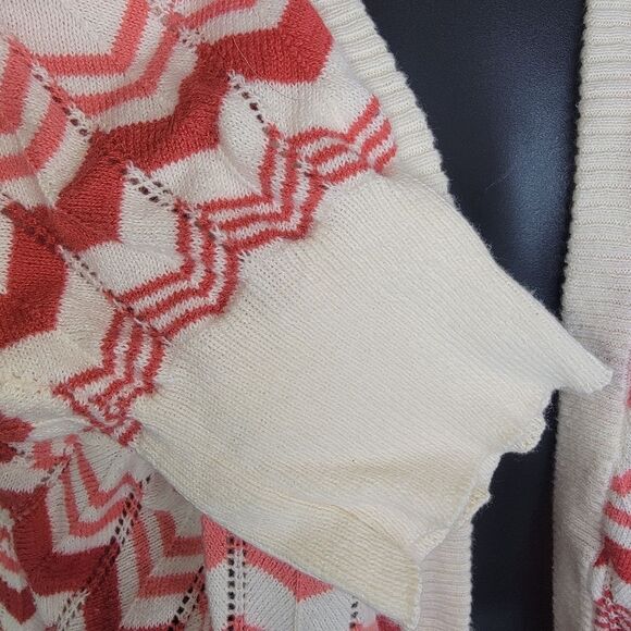 Torrid Vintage Chevron Print Open Front Cardigan Sweater Size 1/1x - Picture 5 of 5